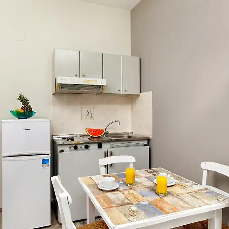 Aparthotel Anna Maria